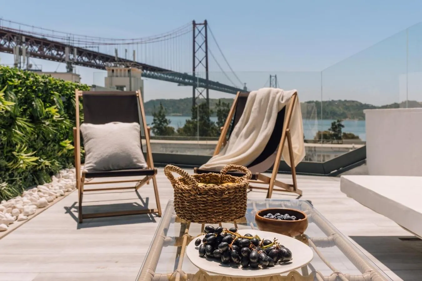 Sost - 2 Bedrooms And Shared Rooftop In Alcantara Lisboa شقة
